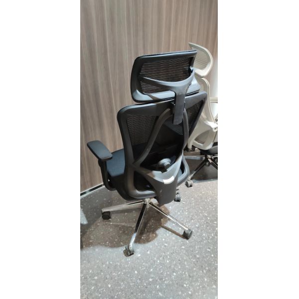 Staff Ergonomic Swivel Office Chair With Adjustable Lumbar Cushion