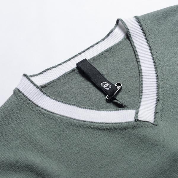 Knitted Woolen Mens Warm Winter Sweaters  / V Neck Pullover Sweater