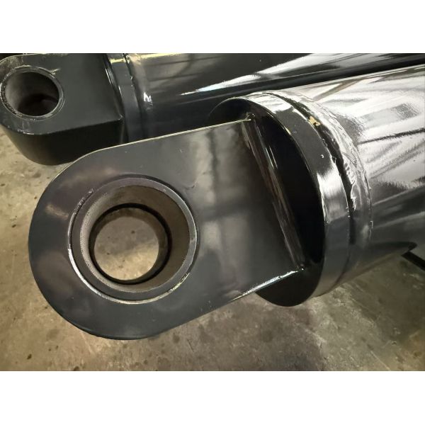 ODM High Tonnage Luffing Hydraulic Cylinder With Hard Chrome Plated Surface High Pressure