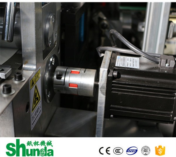 Швейцарская система горячего воздуха LEISTER Машина для производства бумажных стаканов для горячих напитков