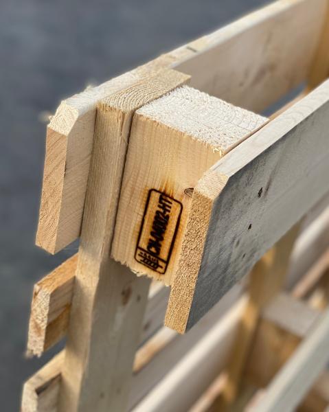 Heavy Duty Heat Treated Pallets Economic 4 Way Entry Pallet Reinforced Durable Warehouse