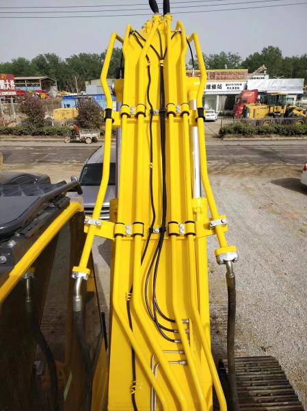 Refurbished Komatsu PC200-8 Used Crawler Excavator 20T For Earthmoving