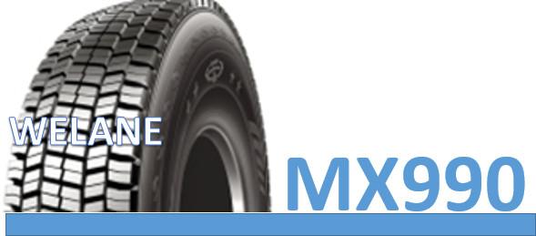 Black 16PR / 18PR Truck Bus Radial Tyres MX990 Model Tubeless For Long Haul