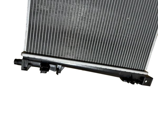 2002-2004 Ano Peças para automóveis Radiador de alumínio para Mercedes-Benz W203 A209 C209 3513408