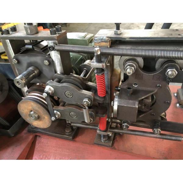 Быстрая выпрямляющая и режущая машина для 5-12 мм стальной катушки Сертификация ISO9001