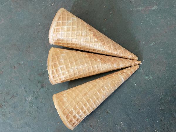 7kg/H 380V Automatic Ice Cream Cone Machine LPG Consumption