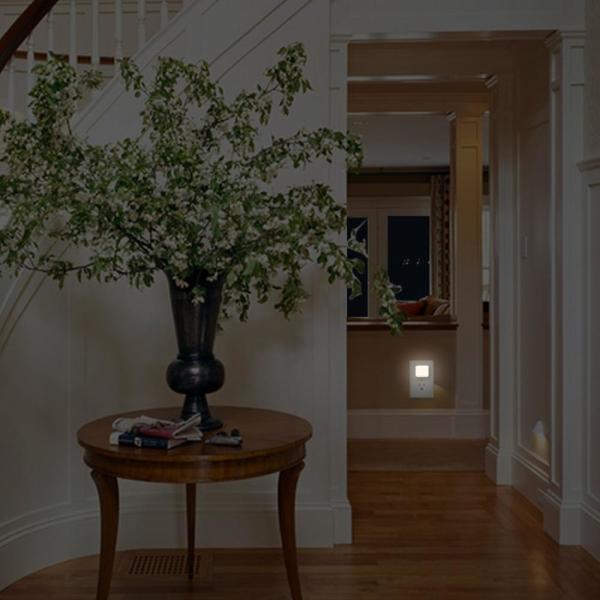 Plug in Night Light Bulbs LED with Dusk to Dawn Smart Sensor, 0.3W Daylight LED Night Lights