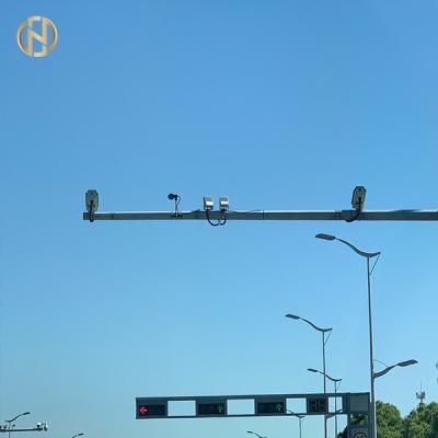 Câmera do CCTV da rua da estrada que monta o serviço personalizado Polo disponível
