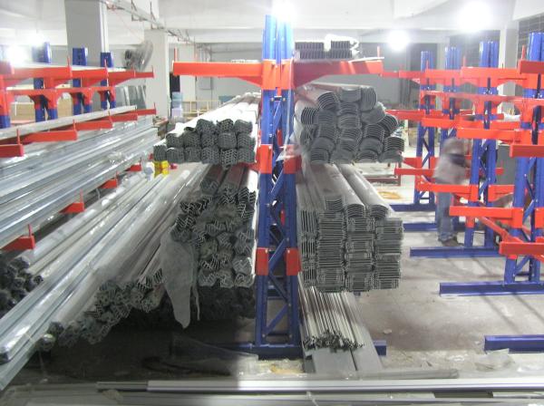 Supports en porte-à-faux en acier électifs de stockage pour les solutions industrielles de stockage d'entrepôt