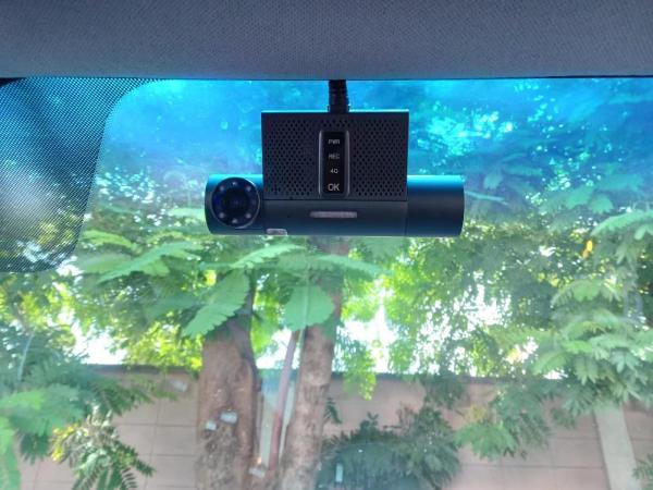 Dashcam Front And Rear Monitoring System 2ch 4G Wifi Taxi Solution