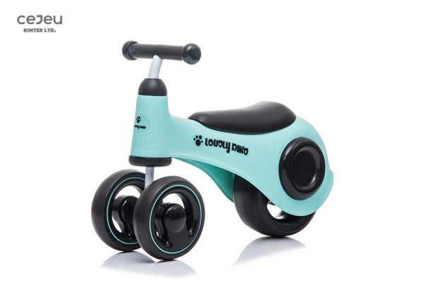 O bebê dos PP equilibra o passeio da bicicleta 55*17*39CM na bicicleta do equilíbrio por 18 meses