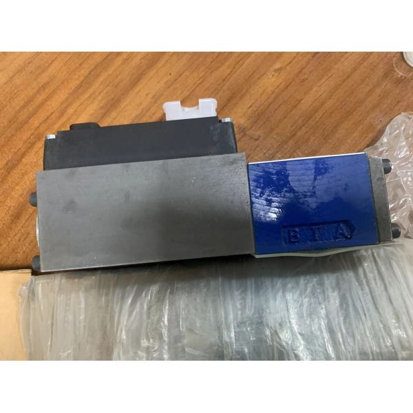 4WRZ10E3-50-70/6EG24N9ETK4/M
4WRZ10E3-50-70/6EG24N9EK4/D3M
4WRZ10E3-50-70/6EG24N9EK4/M German original Rexroth proportional electro-hydraulic valve hydraulic directional valve