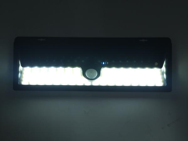 IP44 Solar Powered LED Outdoor Lights White / Warm White 90 / 66 LED ABS 1800 Mah