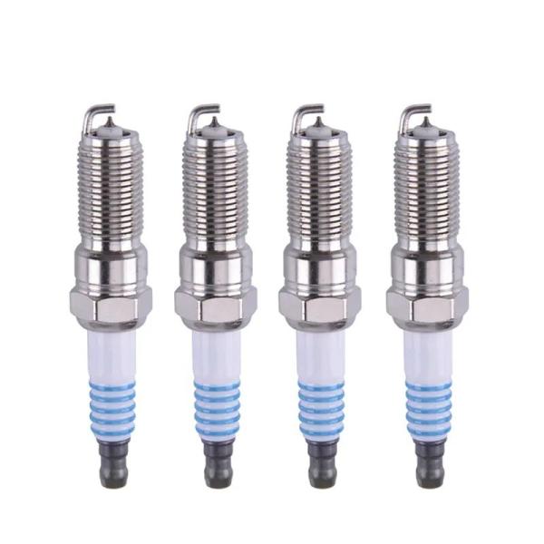 06H905611 18854-10080 Volkswagen Jetta Spark Plugs 22401-1LA1C 22401-AA530