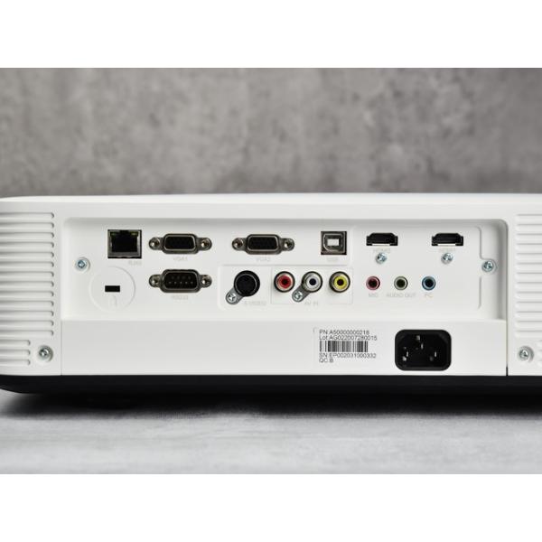 3400 ASNI Lumens Ultra Short Throw Projector High Contrast Ratio