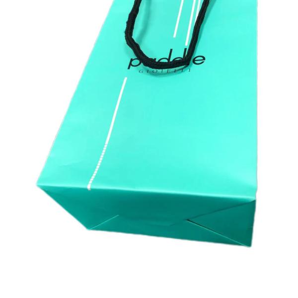 Роскошный матовый зеленый бумажный подарочный пакет для одежды