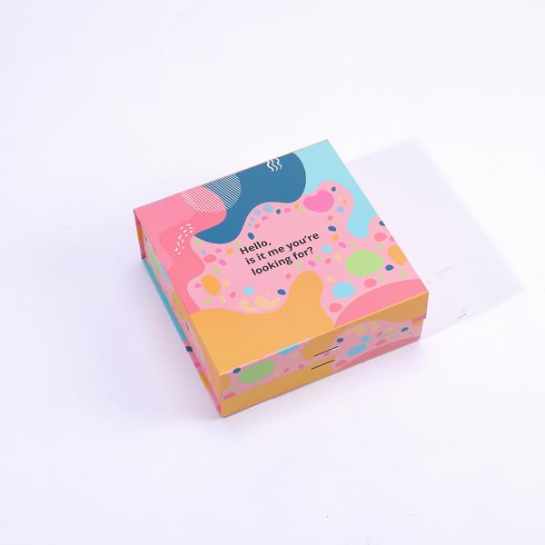 Boîte cadeau à joaillerie pliante magnétique à découpe personnalisée avec fermeture à ruban pour bijoux