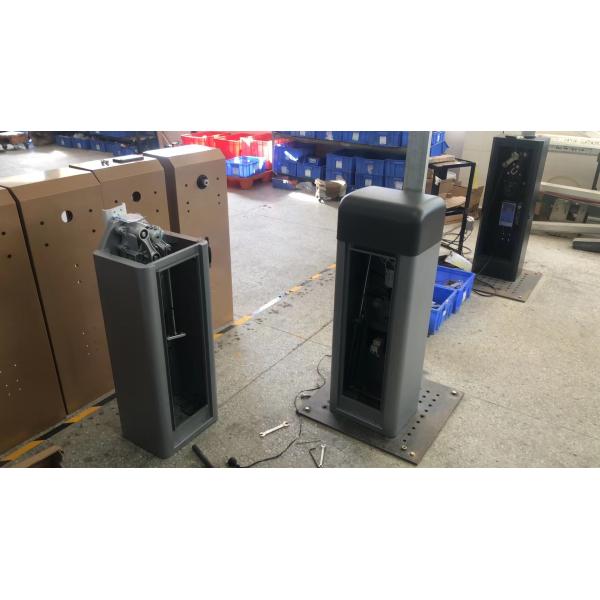 Silver Housing Boom Barrier Gate 1.8-3s / 3-6s Opening And Closing Times