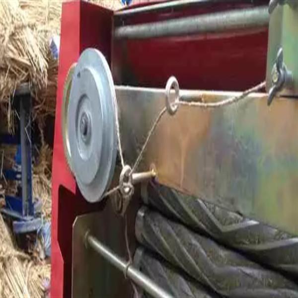 50pcs/ H Red Green Silage Packing Machine Yard Grass Baler 3 Layer Film