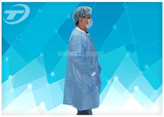 Vestidos descartáveis do hospital dos revestimentos médicos de pouco peso do laboratório do vestuário de proteção dos PP SMS
