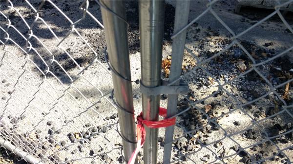 chain link temporary construction fence panels 6FT X 10F Mesh 2 3/8  x 2 3/8 ( 60mm x 60mm ) x 12 gauge wire
