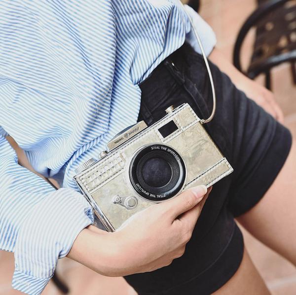2016 summer new tide personality camera bag packet female European and American fashion chain shoulder bag Messenger bag