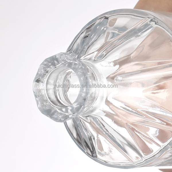 Hot Stamping Fancy Glass Liquor Bottle for Vodka Industrial Beverage Custom Design