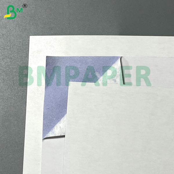 300g-330g Núcleo azul Durabilidad suave Eco-amigable Papel de póquer recubierto de color blanco para hacer tarjetas de juego