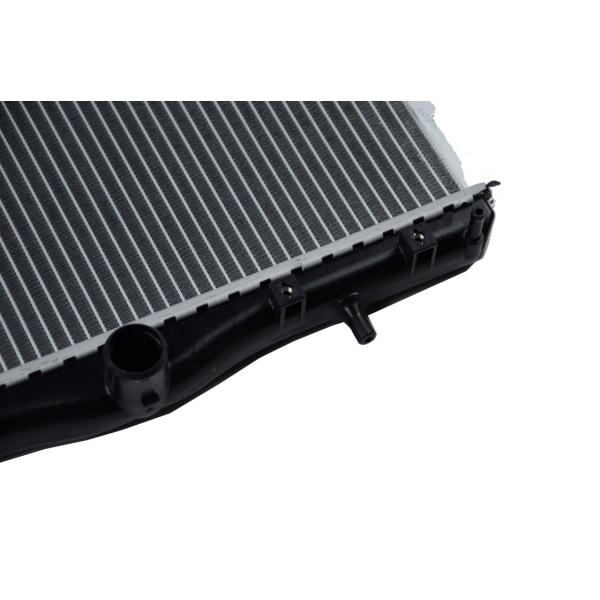 Buick EXCELLE 1.5 AT 2004-2016 Car Cooling System Plastic Water Tank Engine Coolant Cooler