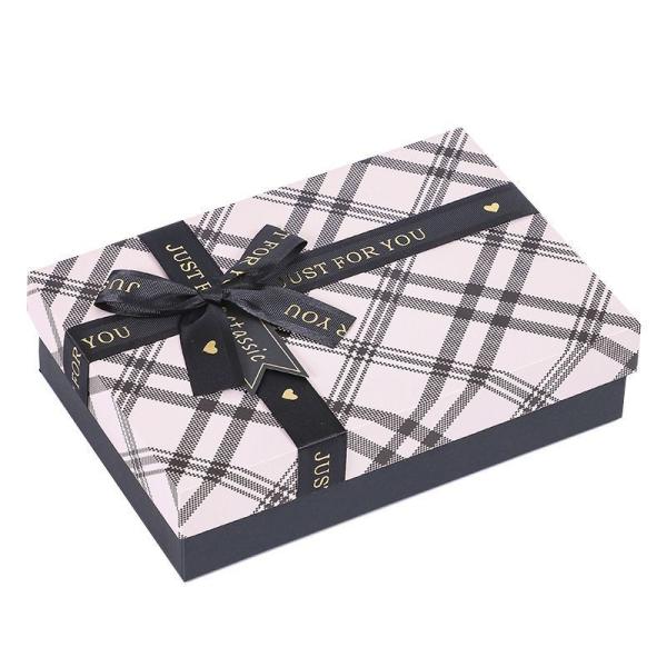 Rigid Cardboard Lid and Base Box Packaging Apparel Shoe Tie Mens Belt Gift Box