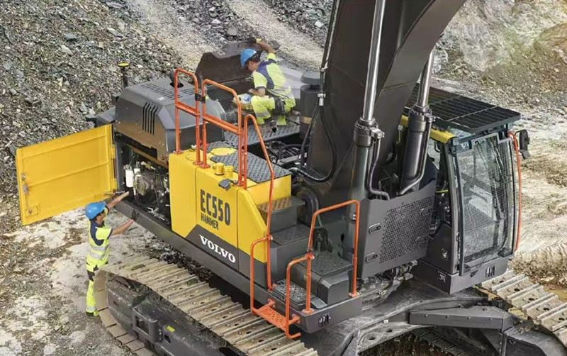 Volvo Использованный экскаватор 550 Crawler Digger Подержанная машина Низкая цена