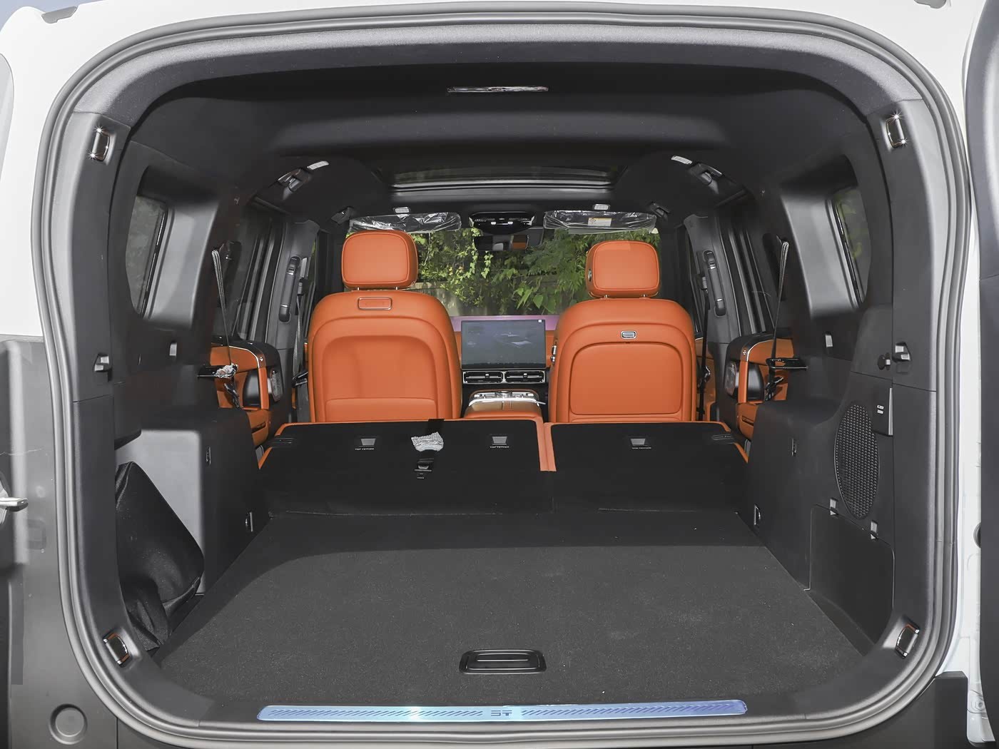 2026 Jetour Grand G700 2.0T PHEV Full-size Family SUV