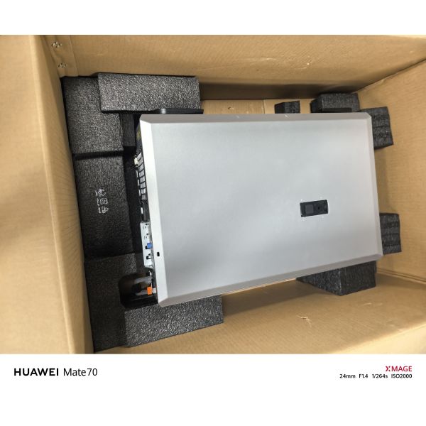 Powerful PowerEdge R7525 Server 2U Compact With 7702 2.0GHz 64C/128T 256M