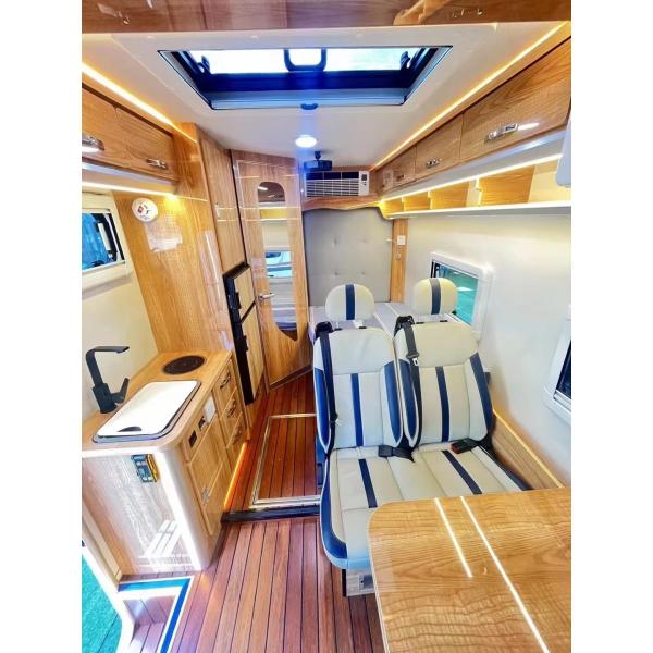 Структура стальной рамы RV Caravan Van 5998*2480*3250 Включая шину 235/75R17.5 16PR