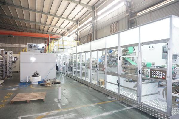 HMI Interface 0.6Mpa 950*760mm Diaper Manufacturing Plant