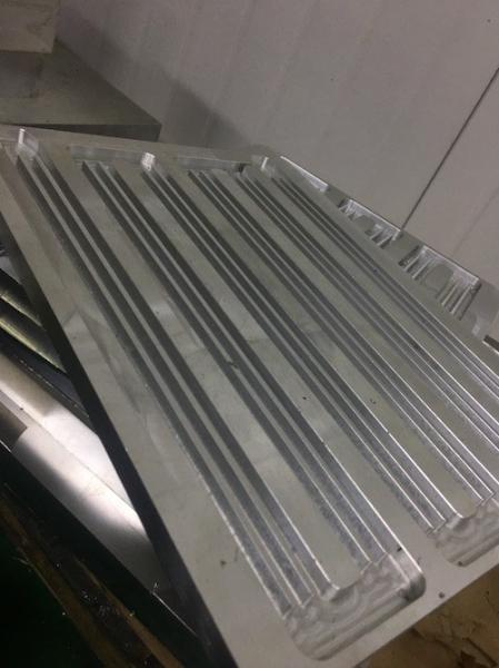 Vacuum Brazed Aluminum Liquid Cooled water cooling plates for UPS (Uninterrupted power supplier ) cooling kit
