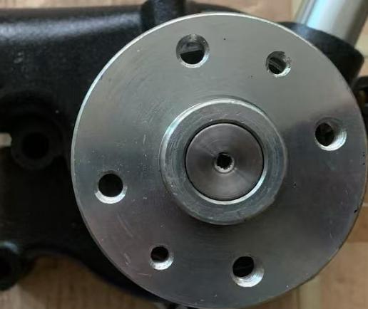 Model 6bg1 Water Pump Isuzu Part No. 8-97253028-1 8972530281 Hitachi Excavator Ex210 Ex100-5 Ex120-5 Ex130-5