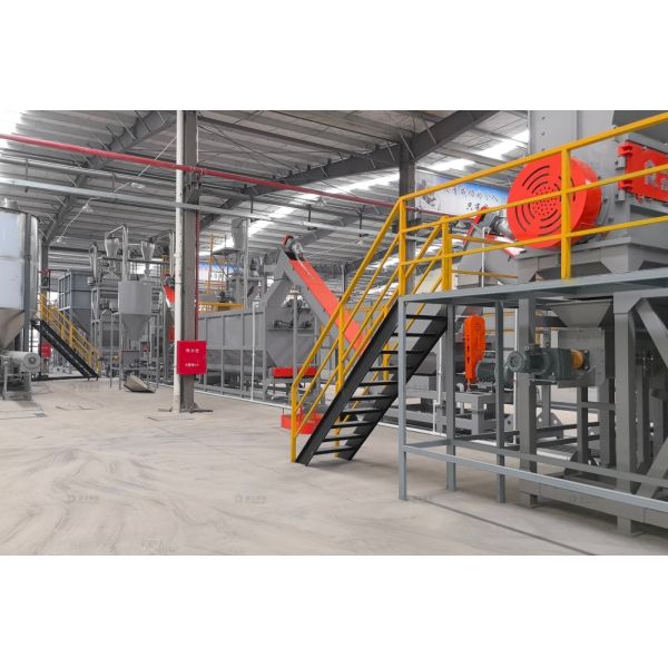 Cold Washing PET Plastic Recycling Line For Round Bottles 500-1000kg/H