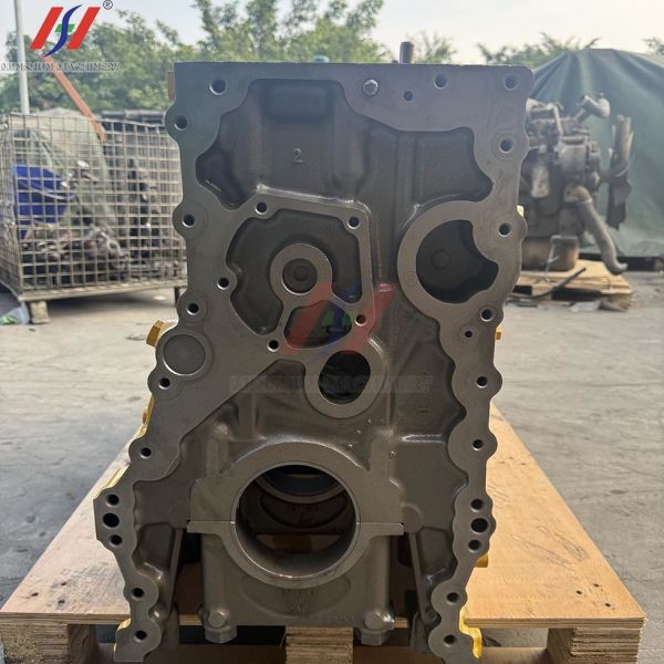 Excavator Core Component 222-1974 Is Compatible With CAT C15 Diesel Engine Cylinder Block.