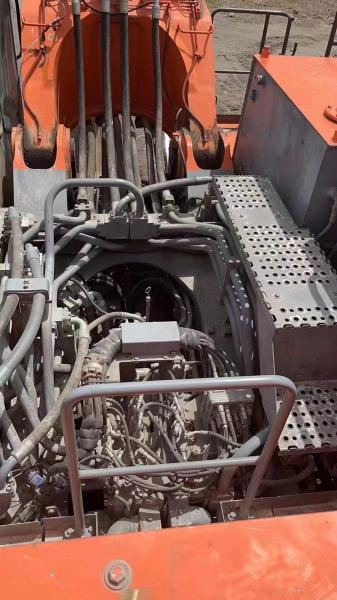 Compact Hydraulic Used Excavator Machine HITACHI EX1200 For Infrastructure Projects