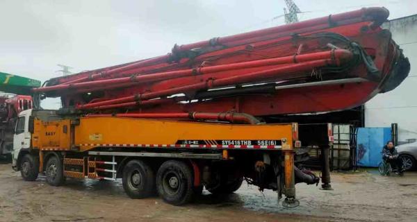 Diesel fuel Used Concrete Pump Truck 56M 294kW With Volvo Chassis