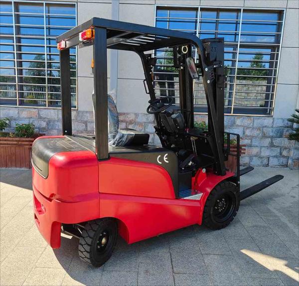 2.5 Ton 3 Ton 3.5 Ton 3 Meter Four Wheel Electric Forklift With 2 Mast Stage Used In Warehousing And Logistics Industry