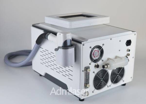 10Hz 2000W Diode 808 Laser Hair Removal Equipment