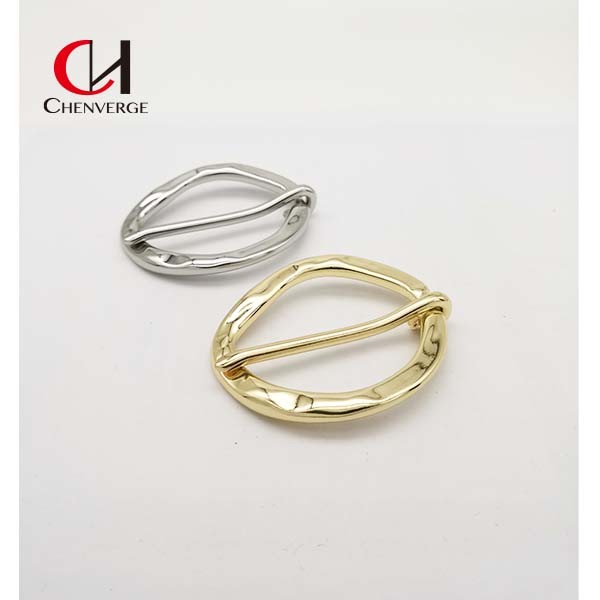 Zinc Alloy Oval Metal Belt Buckles 3mm Thickness Wear Resistant
