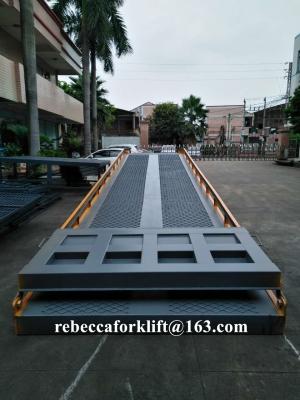 High Duty Steel Mobile Yard Ramp , 12 Ton Warehouse Dock Ramp Easy Operation