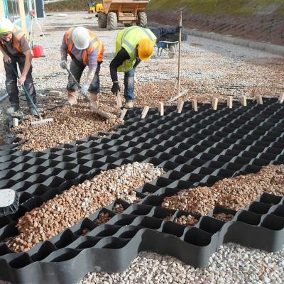 O OEM perfurou a soldadura ultrassônica da agulha de Geocell do HDPE plástico do cascalho
