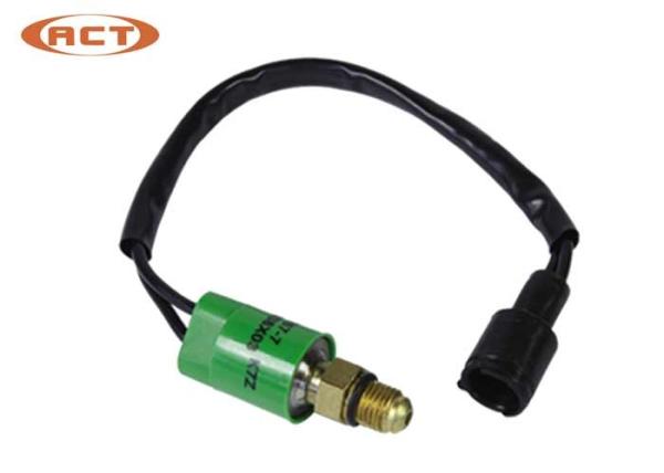 E320B E320C Small Round Sensor Switching Plugs 12V  /  24V 126-2938 106-0096