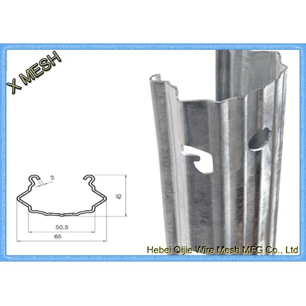 Панели забора ячеистой сети длины 2.4m оцинкованные столб виноградника столба сада