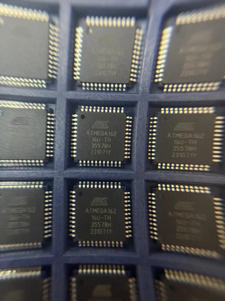 ATMEGA162-16AU   New Original Electronic Components Integrated Circuits Ic Chip With Best Price
