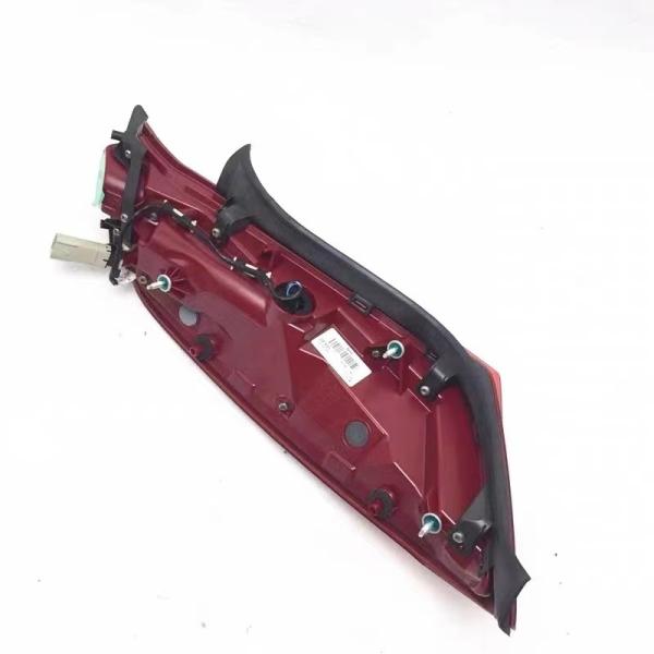 Fornecimento de estoque suficiente 12V luz traseira do carro para CADILLAC XTS 2013-2017 OEM 84191003/84191004